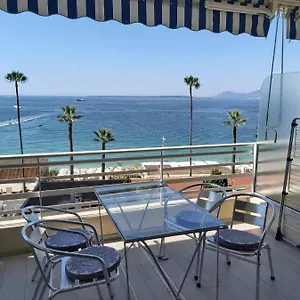 Le palais du tropique sea view 5é étage avec ascenseur Appartement