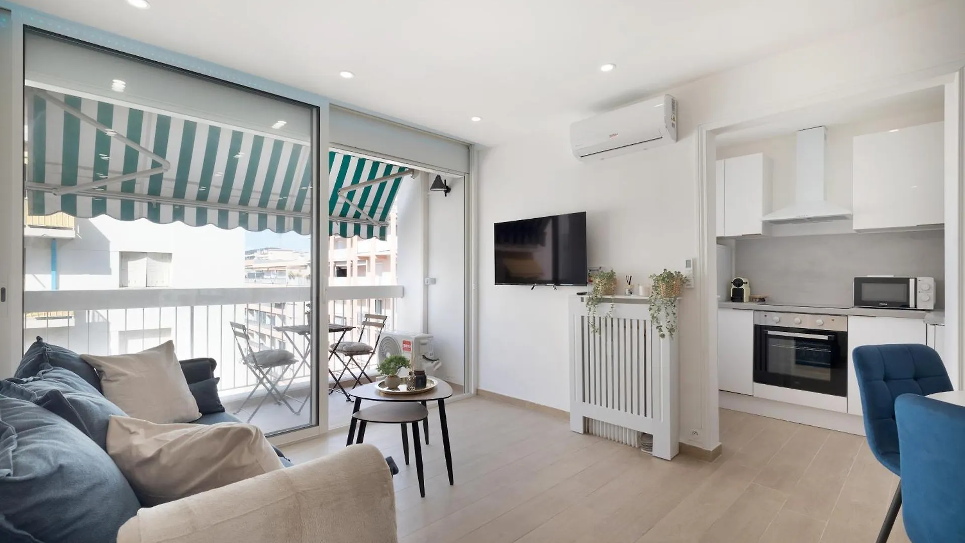 Saint Honorat, Juan Les Pins Antibes Terrasse Apartment